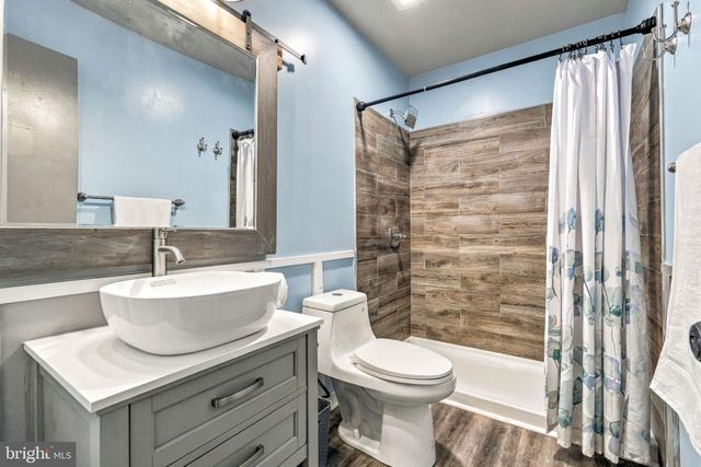 169 BARNSBURY RD, Langhorne, PA 19047