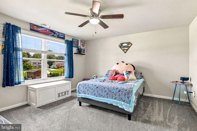 169 BARNSBURY RD, Langhorne, PA 19047