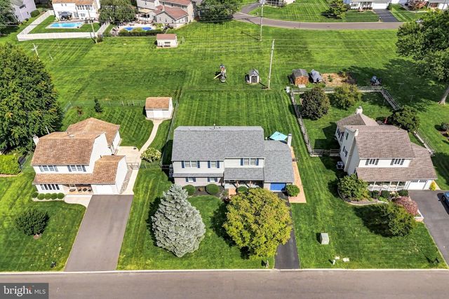 169 BARNSBURY RD, Langhorne, PA 19047