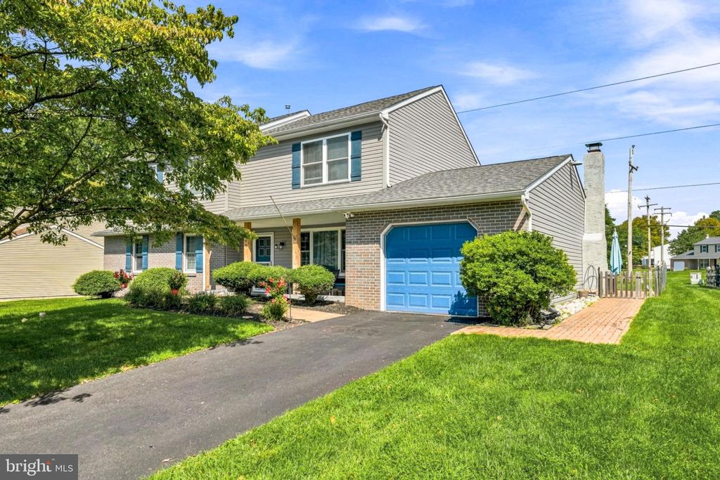 169 BARNSBURY RD, LANGHORNE, PA 19047 — photo 2