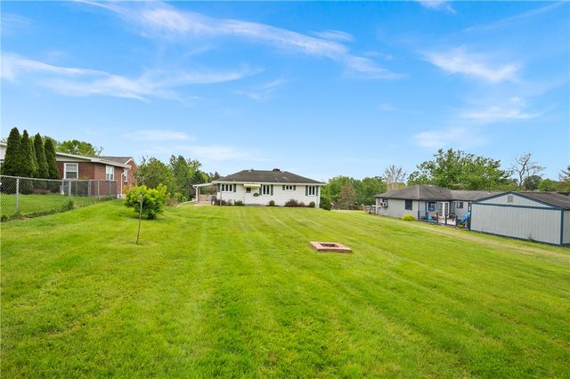 449 Thompsonville Rd, Peters Twp, PA 15317