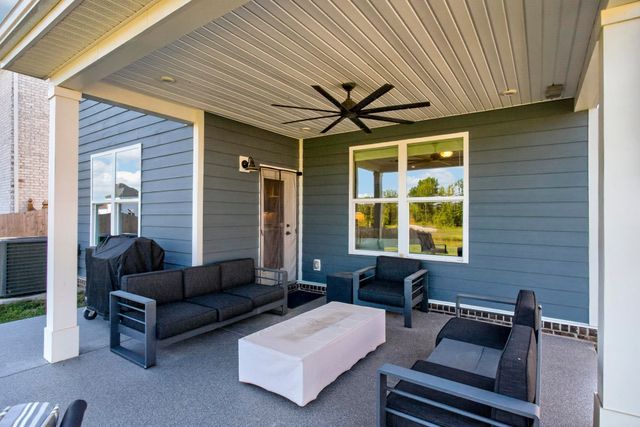 530 Red Barn Way, Mount Juliet, TN 37122