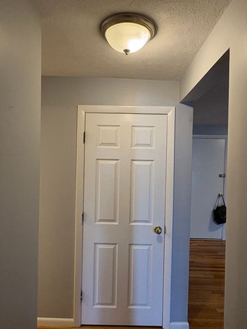 10 Coffey St 14, Boston, MA 02122
