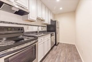 10 Coffey St 14, Boston, MA 02122