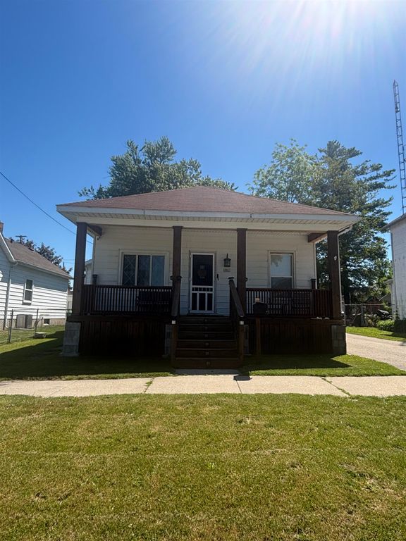 608 N Catherine Street, Bay City, MI 48706