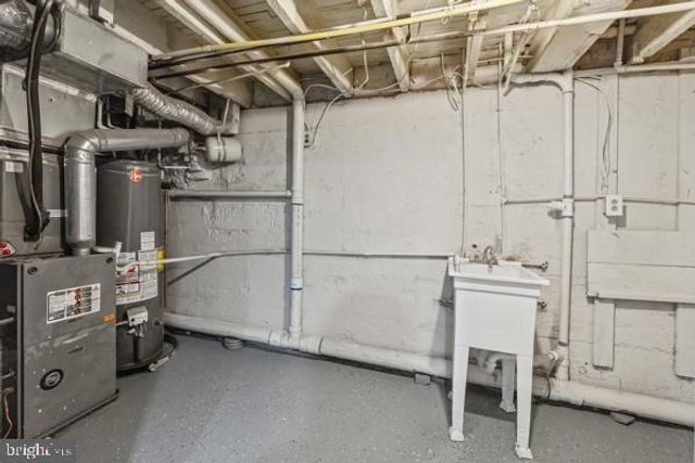 1724 E 25TH ST, Baltimore, MD 21213