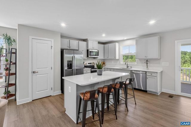 104 GUNNISON DR, Barboursville, VA 22923