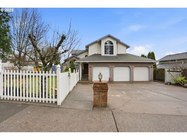 4724 Se POWELL VALLEY Rd, Gresham, OR 97080