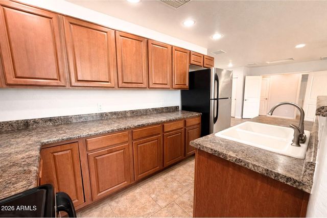 10545 W BUENA VISTA Drive, Arizona City, AZ 85123