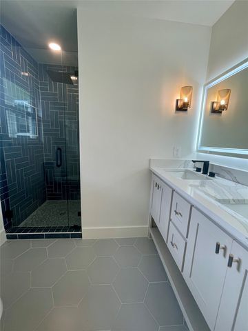 6335 Monticello Avenue, Dallas, TX 75214