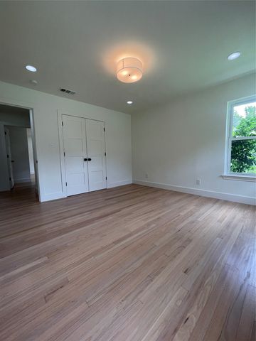 6335 Monticello Avenue, Dallas, TX 75214