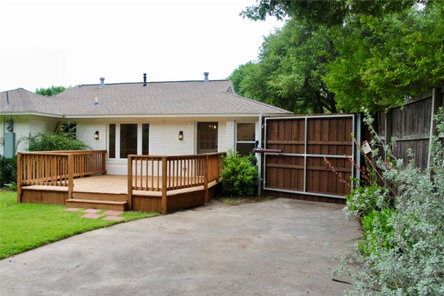 6335 Monticello Avenue, Dallas, TX 75214