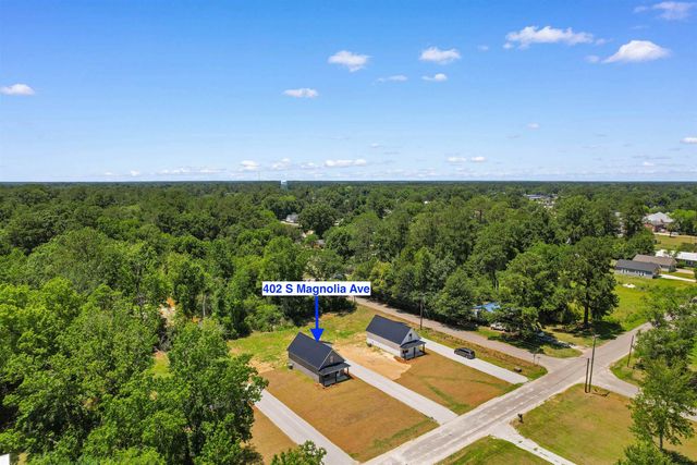 402 S Magnolia Ave., Andrews, SC 29510