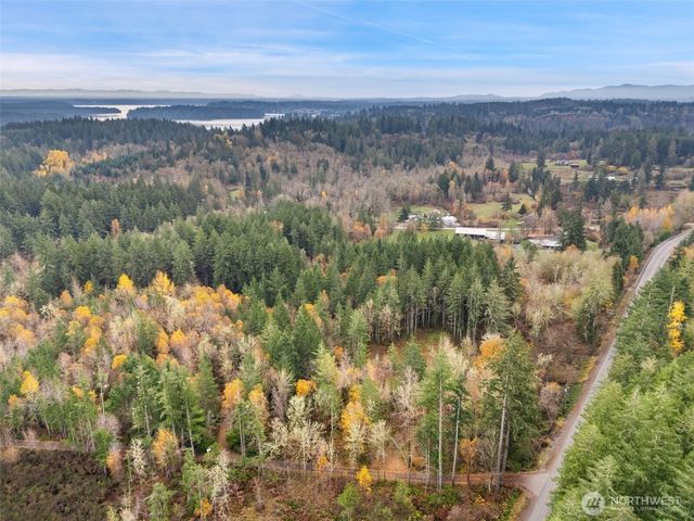 6191 E Pickering Road, Shelton, WA 98584