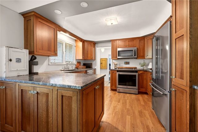 346 Whiting Road, Webster, NY 14580