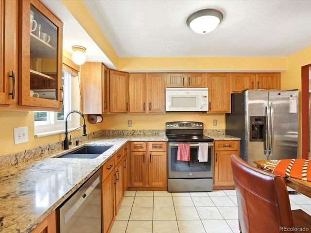 13850 W 75th Pl, Arvada, CO 80005
