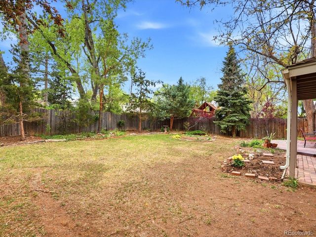 13850 W 75th Pl, Arvada, CO 80005