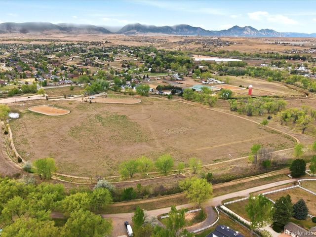13850 W 75th Pl, Arvada, CO 80005