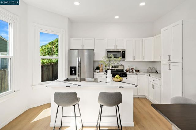 317 Glenn St, Vallejo, CA 94590