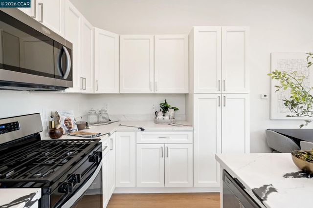 317 Glenn St, Vallejo, CA 94590