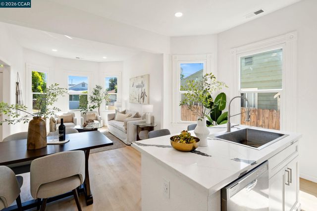 317 Glenn St, Vallejo, CA 94590