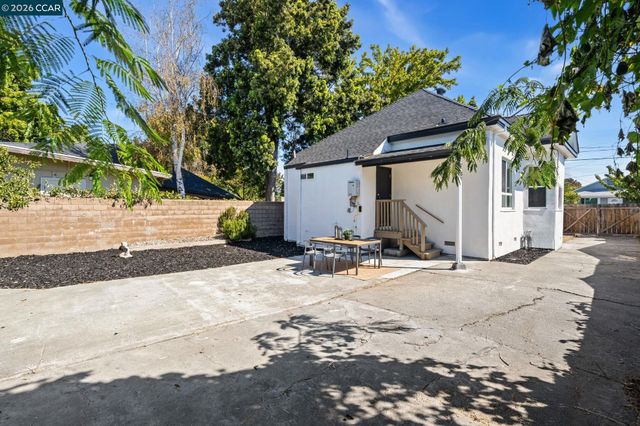 317 Glenn St, Vallejo, CA 94590