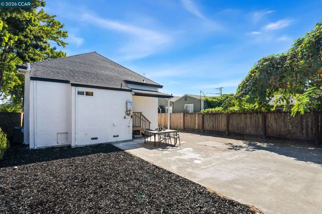 317 Glenn St, Vallejo, CA 94590