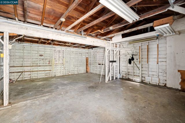 317 Glenn St, Vallejo, CA 94590