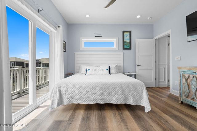 452 E Fourth Street, Ocean Isle Beach, NC 28469