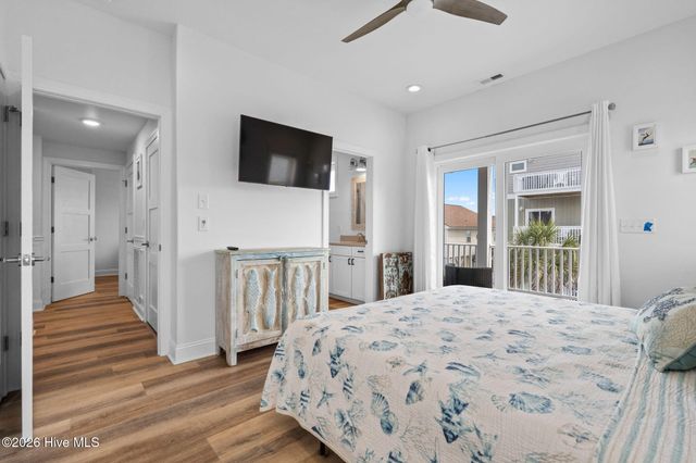 452 E Fourth Street, Ocean Isle Beach, NC 28469