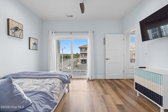 452 E Fourth Street, Ocean Isle Beach, NC 28469