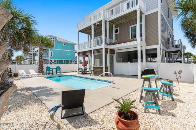 452 E Fourth Street, Ocean Isle Beach, NC 28469