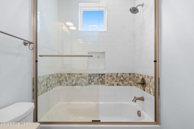 452 E Fourth Street, Ocean Isle Beach, NC 28469