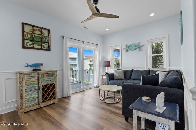 452 E Fourth Street, Ocean Isle Beach, NC 28469