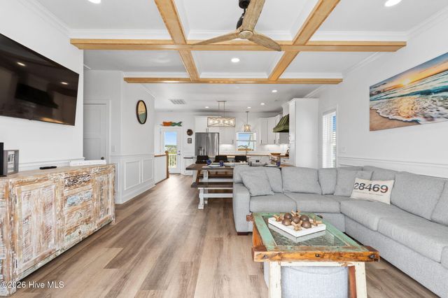 452 E Fourth Street, Ocean Isle Beach, NC 28469