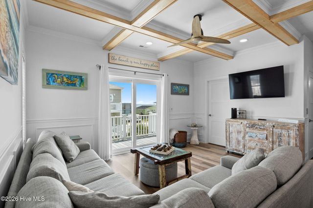 452 E Fourth Street, Ocean Isle Beach, NC 28469