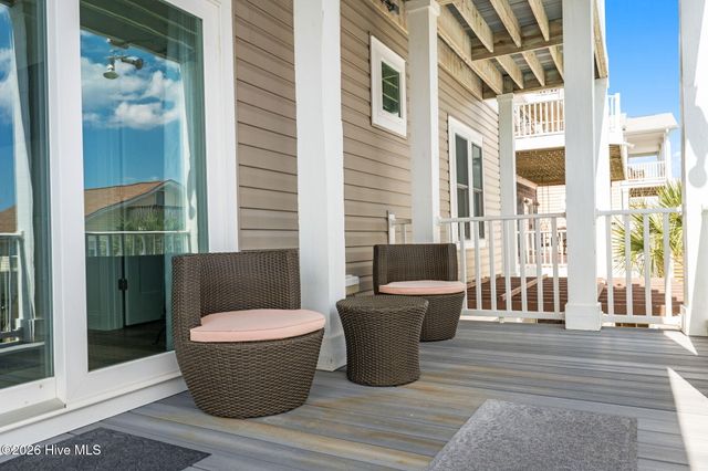 452 E Fourth Street, Ocean Isle Beach, NC 28469