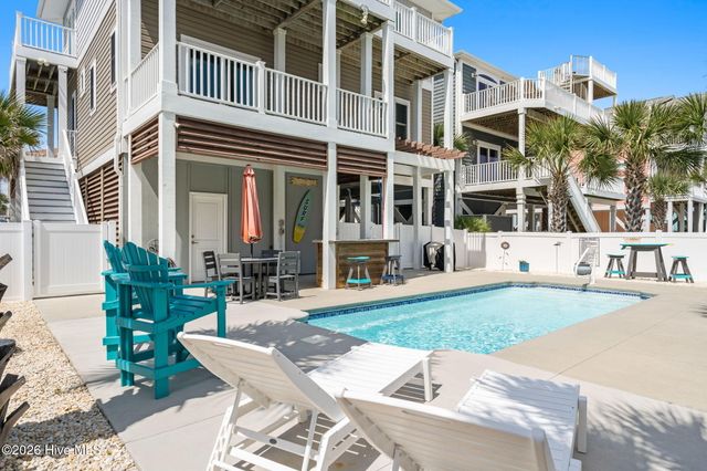 452 E Fourth Street, Ocean Isle Beach, NC 28469