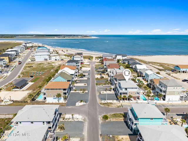 452 E Fourth Street, Ocean Isle Beach, NC 28469