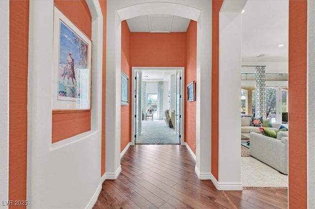 8485 Frazier Park Court, Las Vegas, NV 89143