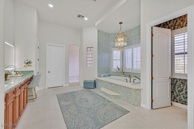 8485 Frazier Park Court, Las Vegas, NV 89143