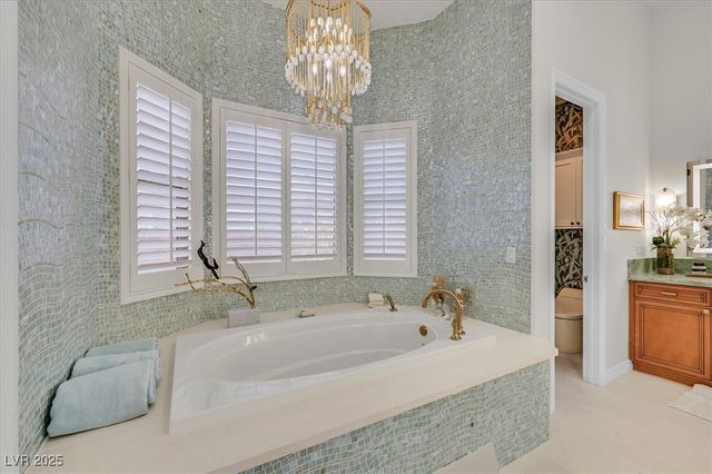 8485 Frazier Park Court, Las Vegas, NV 89143