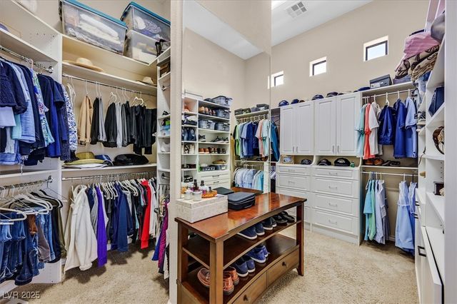 8485 Frazier Park Court, Las Vegas, NV 89143