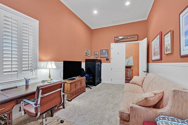 8485 Frazier Park Court, Las Vegas, NV 89143