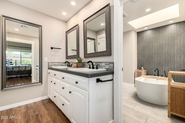 4015 N 78TH Street 143, Scottsdale, AZ 85251