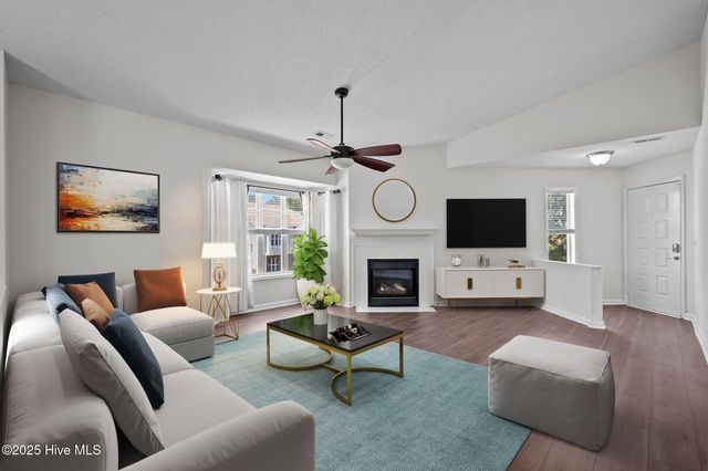 4109 Breezewood Drive 204, Wilmington, NC 28412