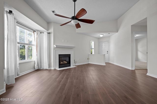 4109 Breezewood Drive 204, Wilmington, NC 28412