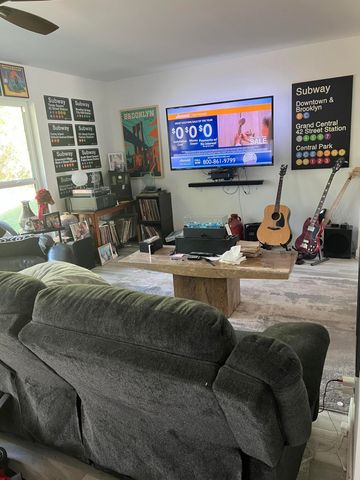 1591 SW 23rd Way, Deerfield Beach, FL 33442