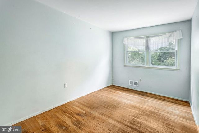 14626 BAKERSFIELD ST, Woodbridge, VA 22193
