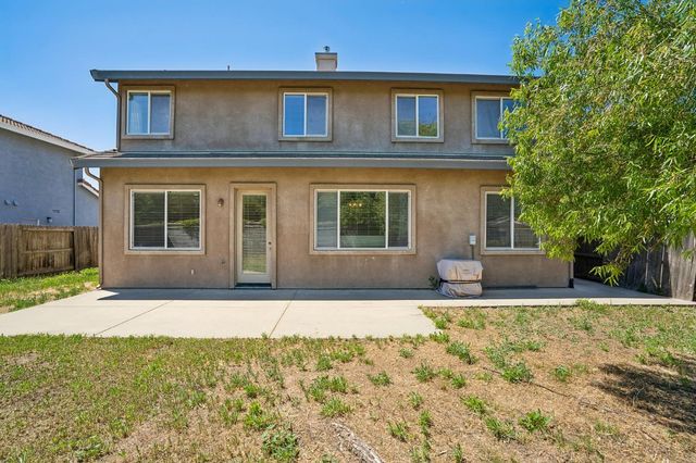 13468 Pipestone St, Lathrop, CA 95330